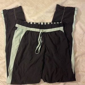 Lululemon On the Move Pants